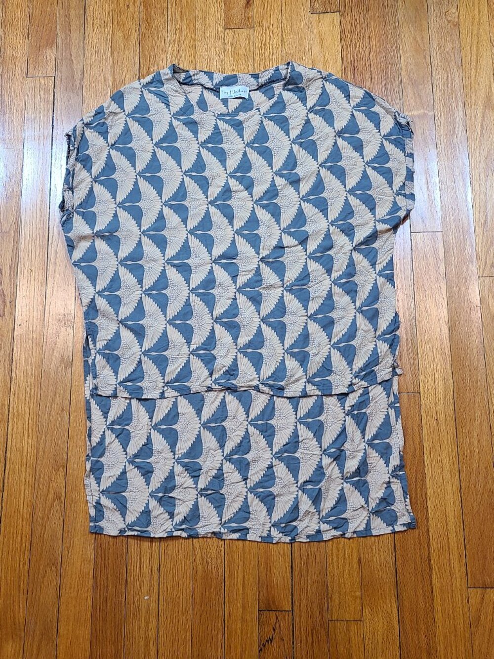 Tiny Elephant Crane Bird Print Rayon Top High Low Artisan Boho M L